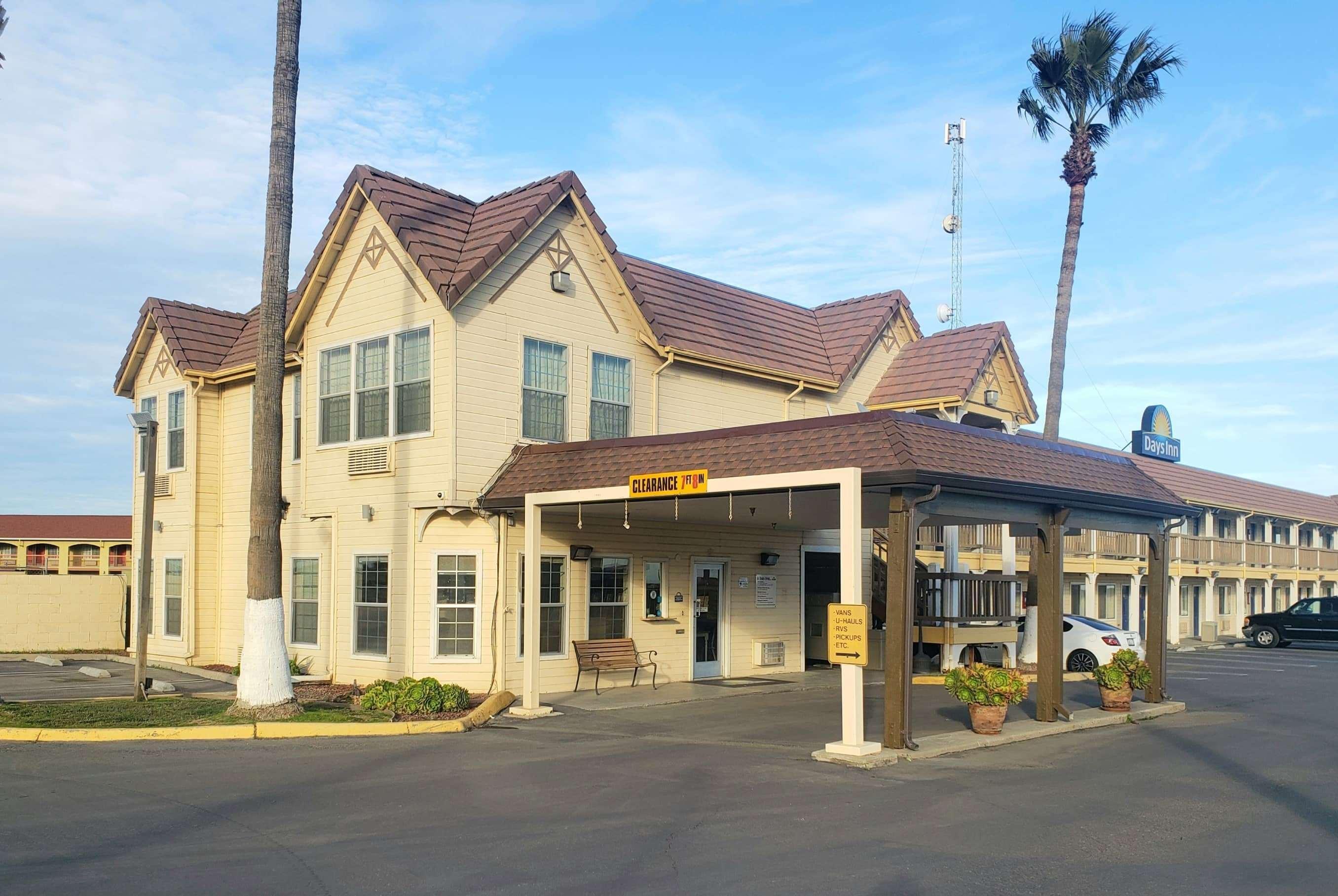 威利/ N.帕特森戴斯酒店 Westley 外观 照片
